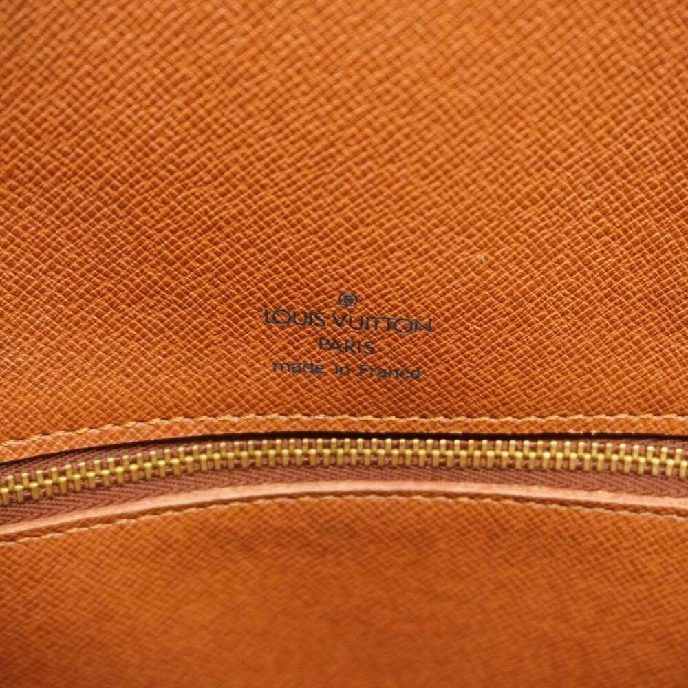LOUIS VUITTON Brown Monogram Tote Bag - Picture 5 of 12